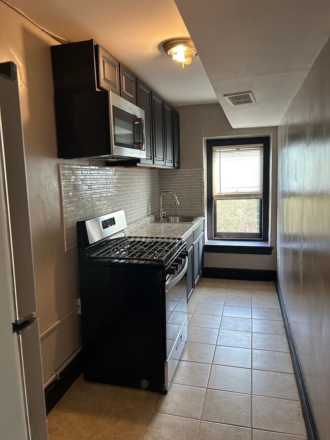 Photo - 248 W Olney Ave