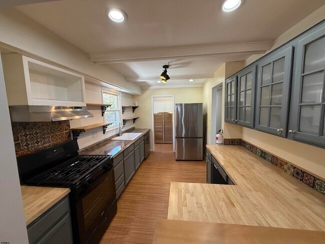 Photo - 230 Bethel Rd