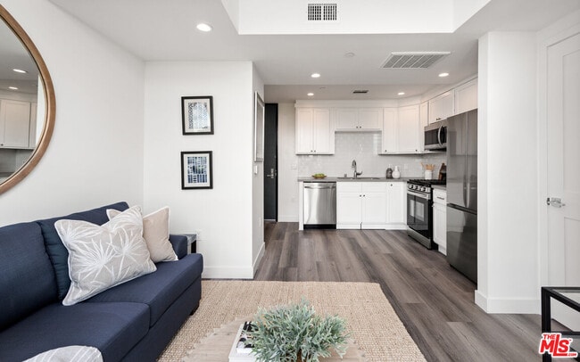 Photo - 667 Wilton Pl Apartment Unit 408