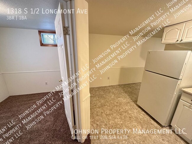 Photo - 1105 1/2-S 1/2 S Longmont Ave