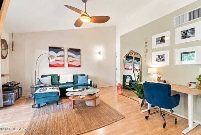 1718 W Park Wood Ln Unit 181
