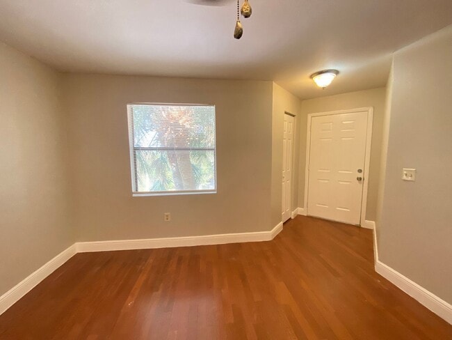 Photo - 2-Bed, 2-Bath Condo Near Celebration – Mov... Unidad 303