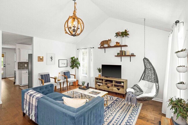 Building Photo - 3842 Hutson Ave Unit ID1302206P Rental