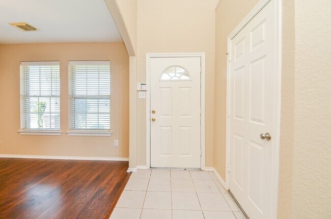 Photo - 6419 Bennington Springs Dr