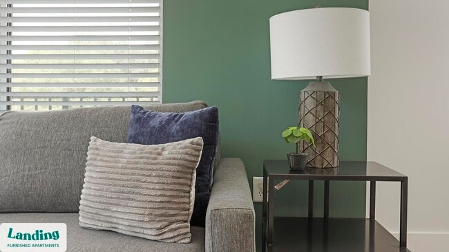 Photo - 2201 Glenwood Ave SE Unidad 2301.1408856