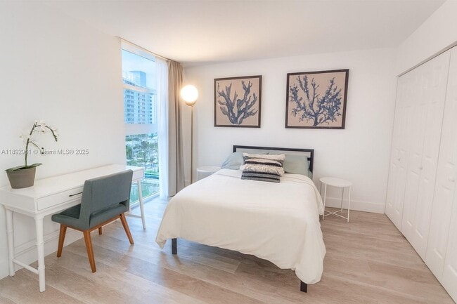 Photo - 1035 West Ave Unidad 707
