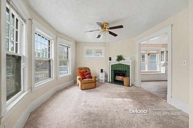 Photo - 1516 E 118th St Unidad 2