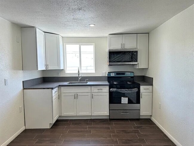 Photo - 66261 3rd St Unit 1