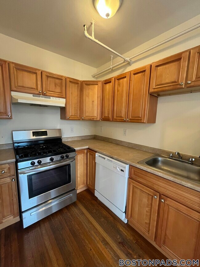 Photo - 1615 Commonwealth Ave Unit 30