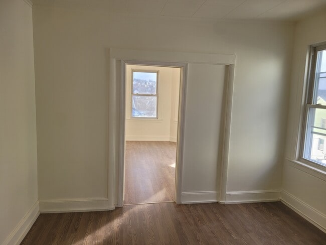 Photo - 83 Southview St Apartments Unit Third floor