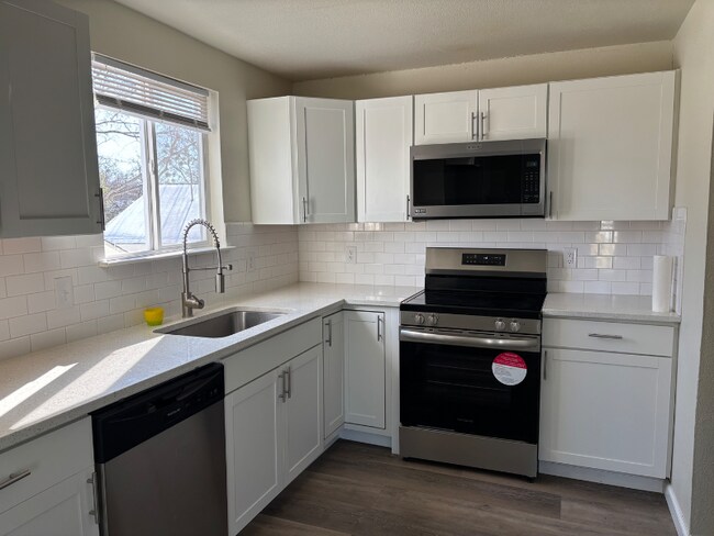 Photo - 3725 Avenue N
