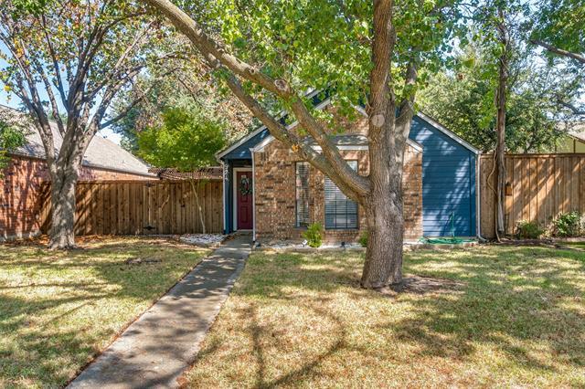 924 Sugarberry Dr