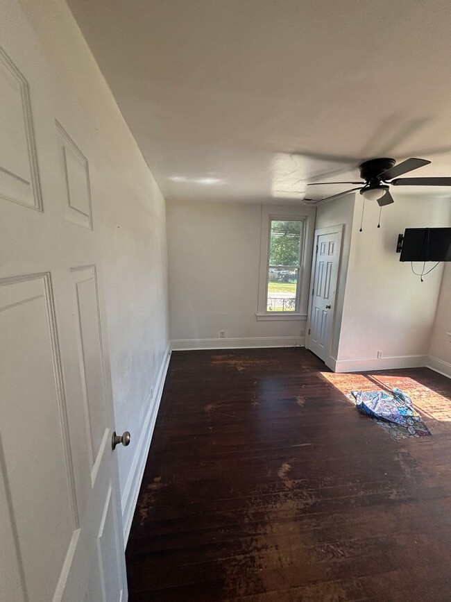 Photo - 2159 N Main Ave