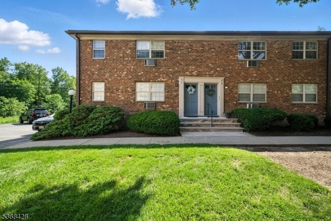 Building Photo - 19 Savage Rd Rental
