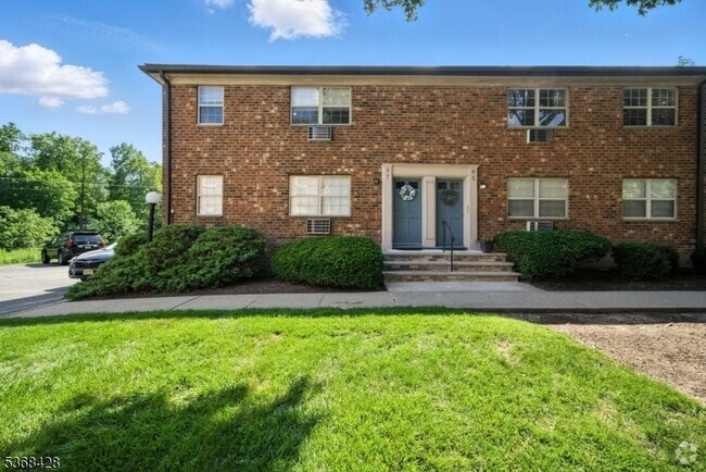 Building Photo - 19 Savage Rd Rental