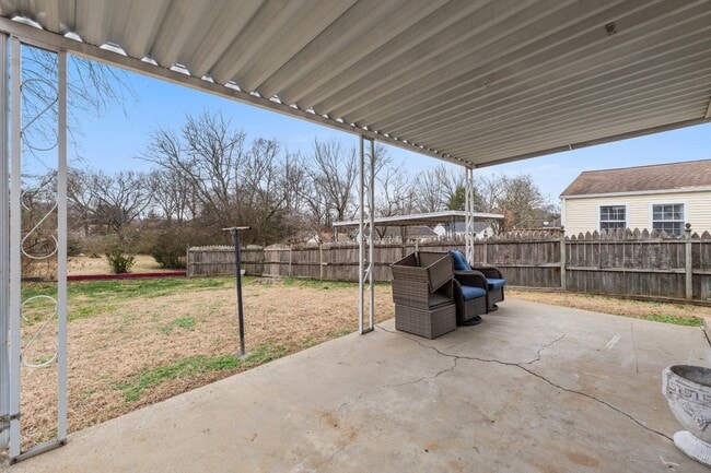 Photo - 1311 Haysboro Ave