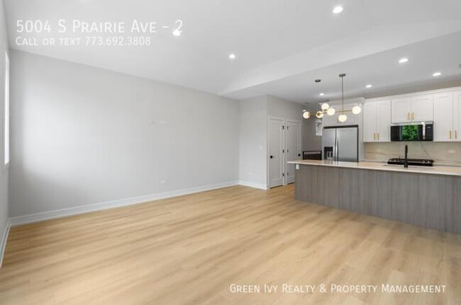 Photo - 5004 S Prairie Ave Unit 2