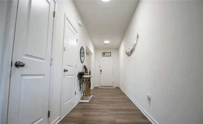 Photo - 194 Rivulet Dr
