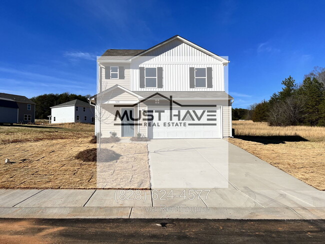Building Photo - 1600 Berkshire Dr