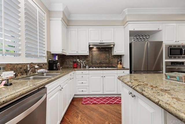 Photo - 640 Seaward Ave