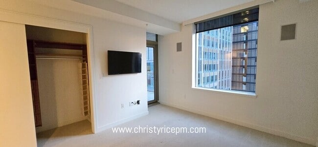 Photo - 10650 NE 9th Pl Unit #1820