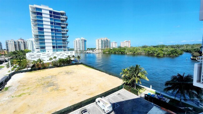 Photo - 888 Intracoastal Dr Unit 6E