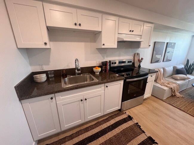 Photo - Modern Living in the Heart of Los Angeles