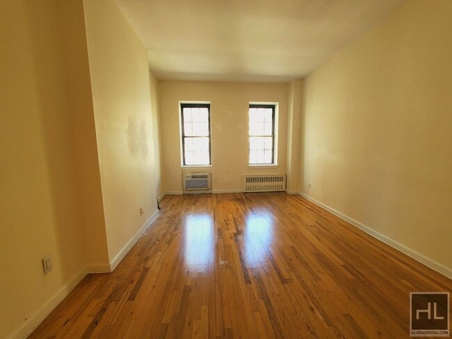 Building Photo - East 91st Street Unit 5D
