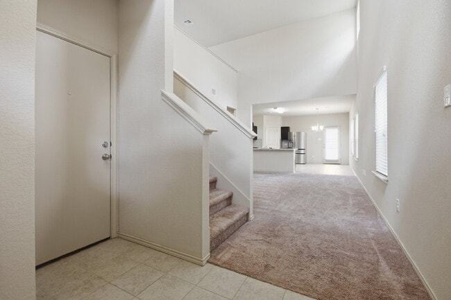 Photo - "Charming San Marcos Retreat: Spacious 3-Bedroom Home with 2.5 Baths on Lake Glen!"