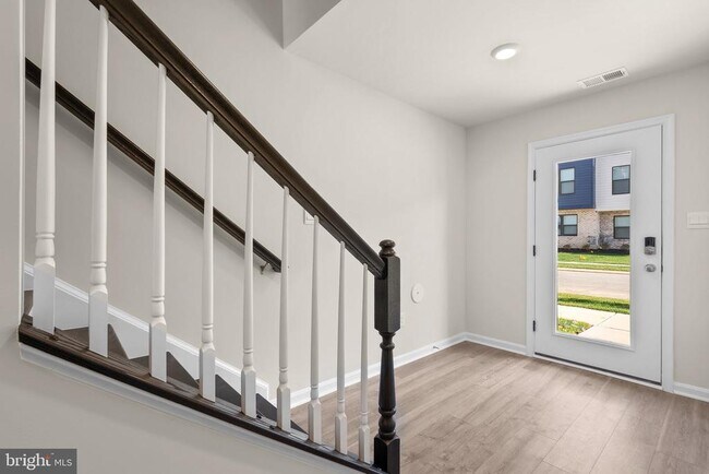 Photo - 425 Carroll Walk Ave