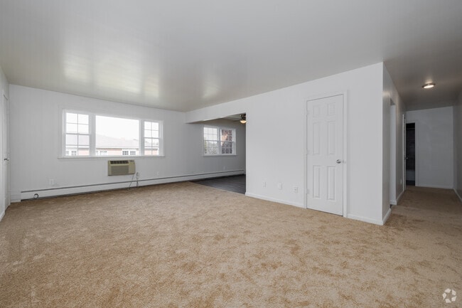 2BR, 1BA - 850SF - Living Room