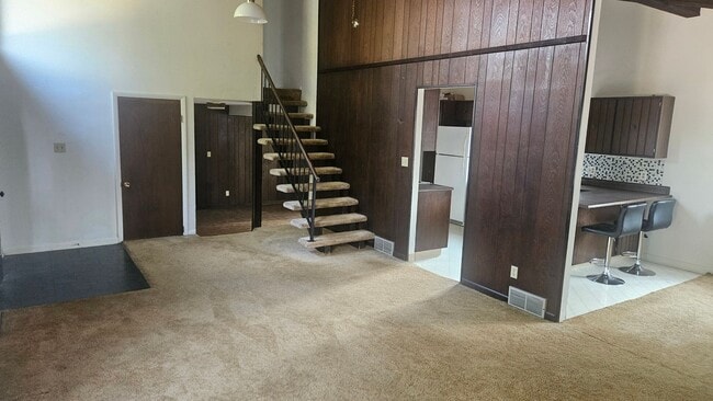 Photo - 2601 Meadowlark Ave