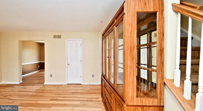 Photo - 614 Songbird Ct Townhome