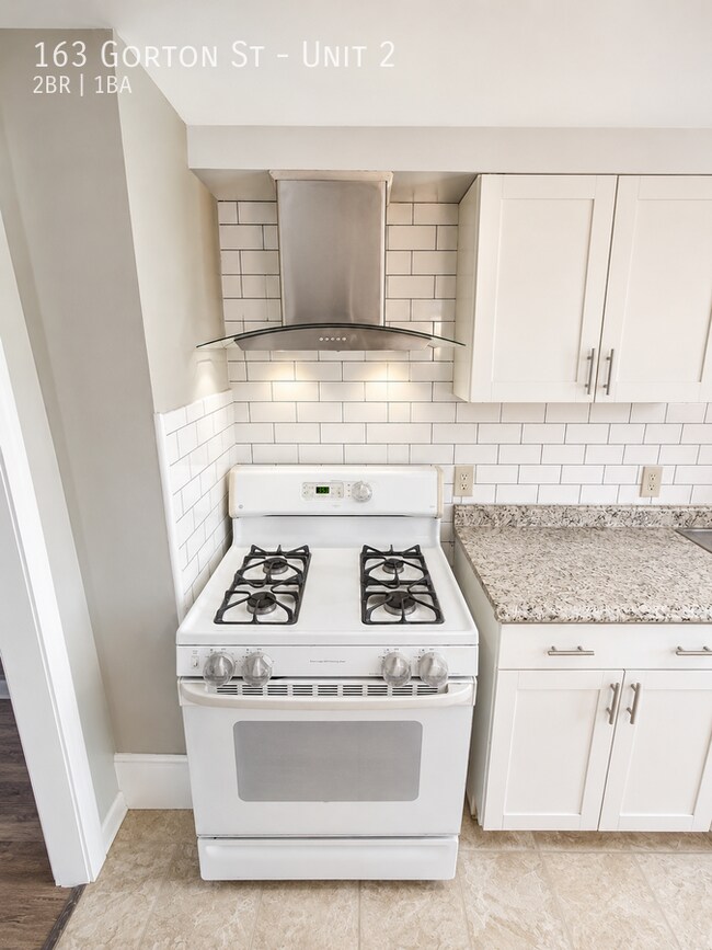 Photo - 163 Gorton St Unit 2