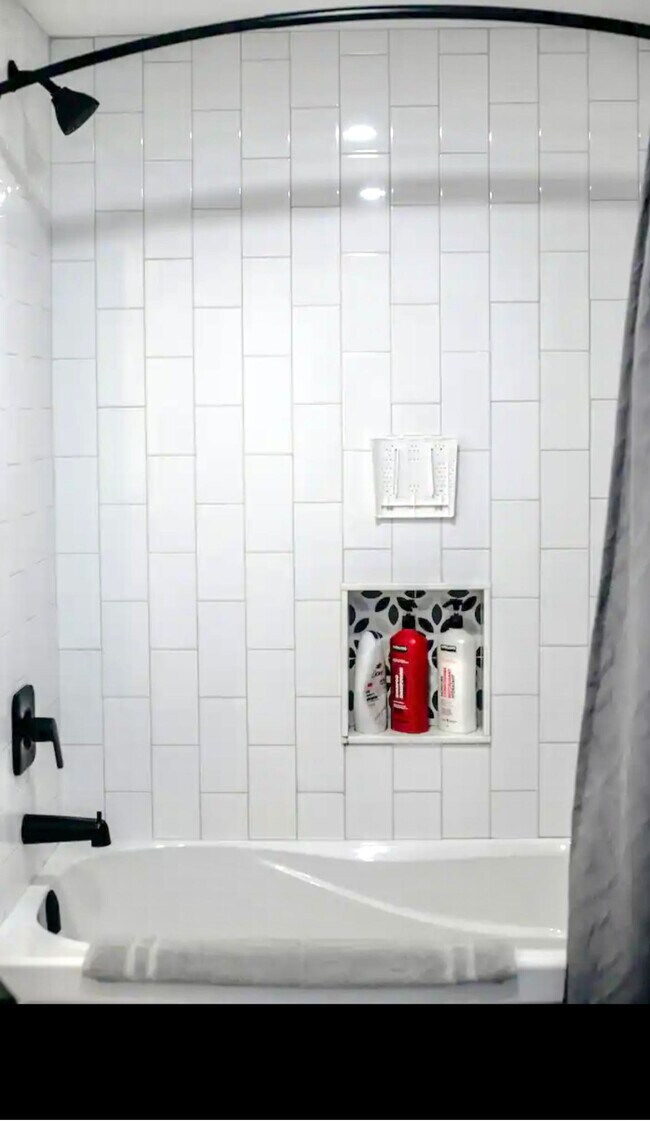 Photo - 118 Mulcaster St