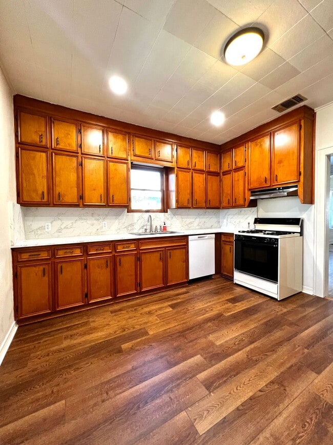 Photo - Charming 1940s Bungalow