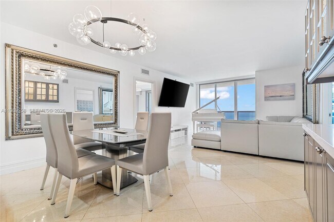 Photo - 1830 S Ocean Dr Unidad 4304