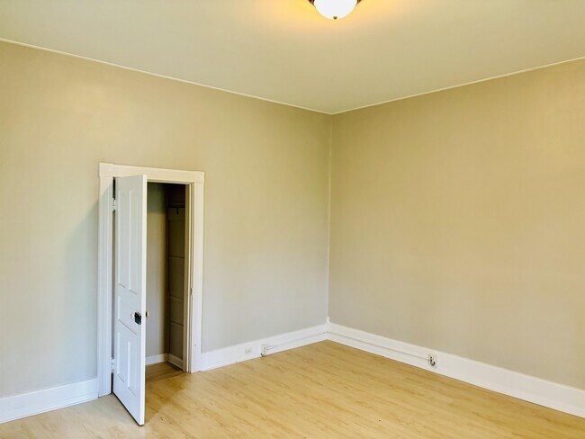 1822 Highland Ave Unit 2