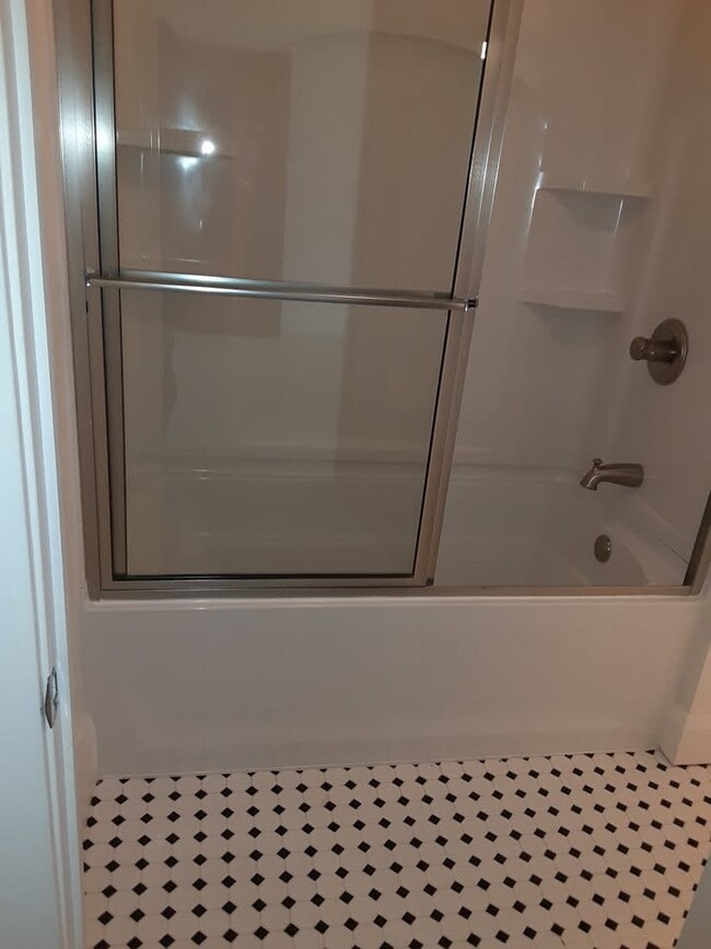 Photo - 2207 Market St