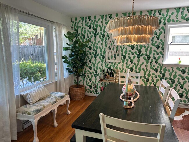 Photo - 3102 Canterbury St
