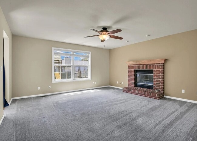 Photo - 709 Indigo Dr