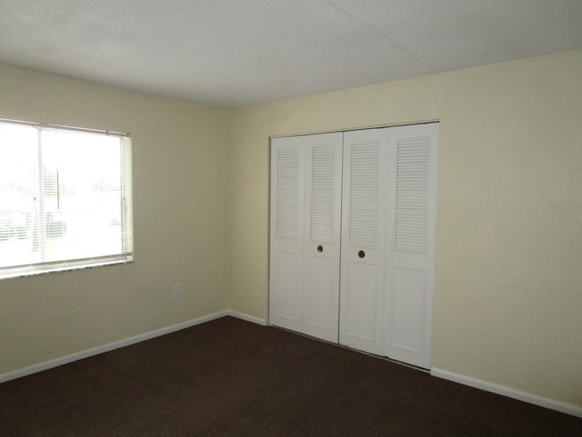 South Daytona Apartments