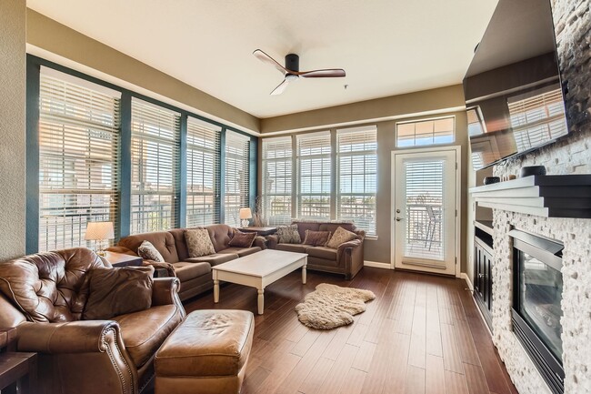 Photo - Evolve Real Estate presents: Beautiful 2 Bed/2 Bath Loft Condo, 1523 SQFT, Available May 1st! Unit 309