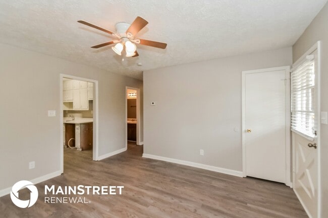 Photo - 234 Montego Cir