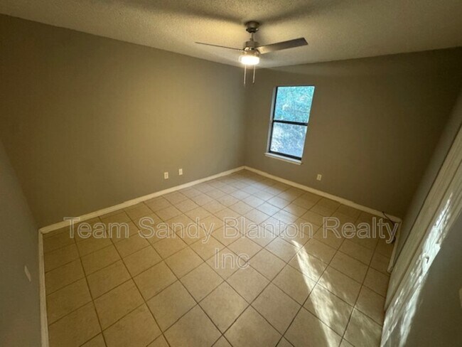 Photo - 6823 Tiki Ln