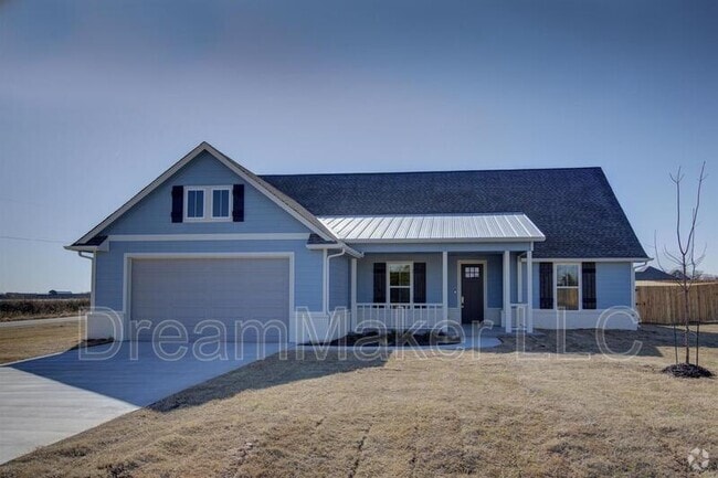 Building Photo - 3027 SE 34th St Rental