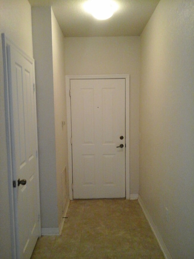 Photo - 2008 Unit 2008