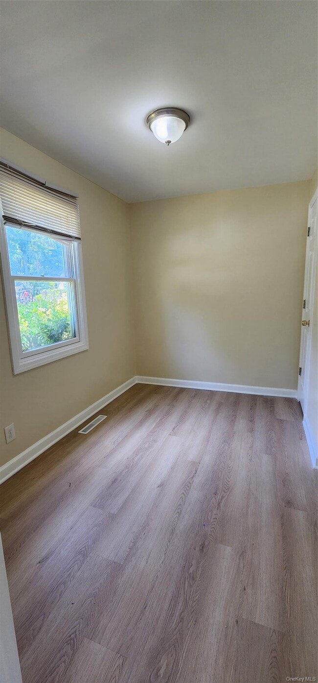 Photo - 117 Alder Dr