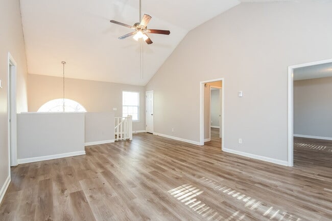 Photo - 6953 Cave Springs Rd