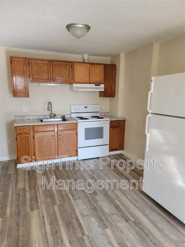 Photo - 42 E Washington St Unit Apt 3